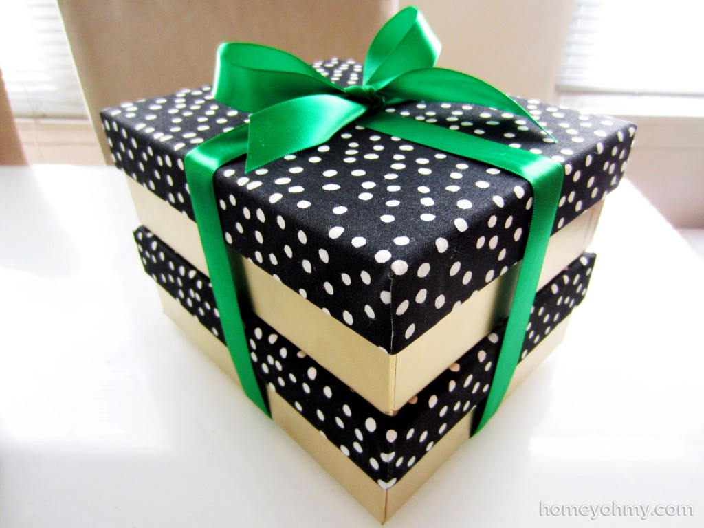 Fabric lid boxes tied with ribbon