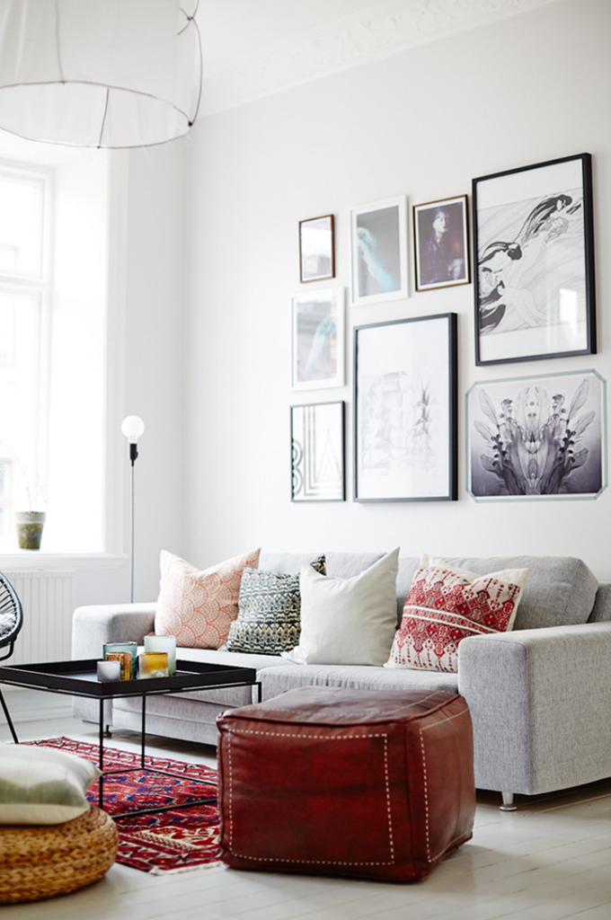 Soft reds in a Scandinavian style living room