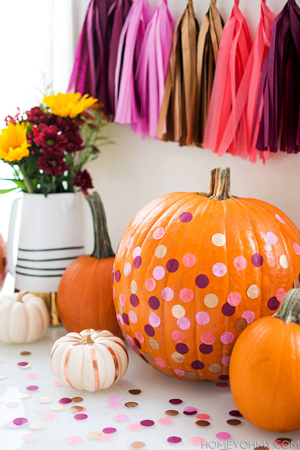 DIY confetti pumpkin