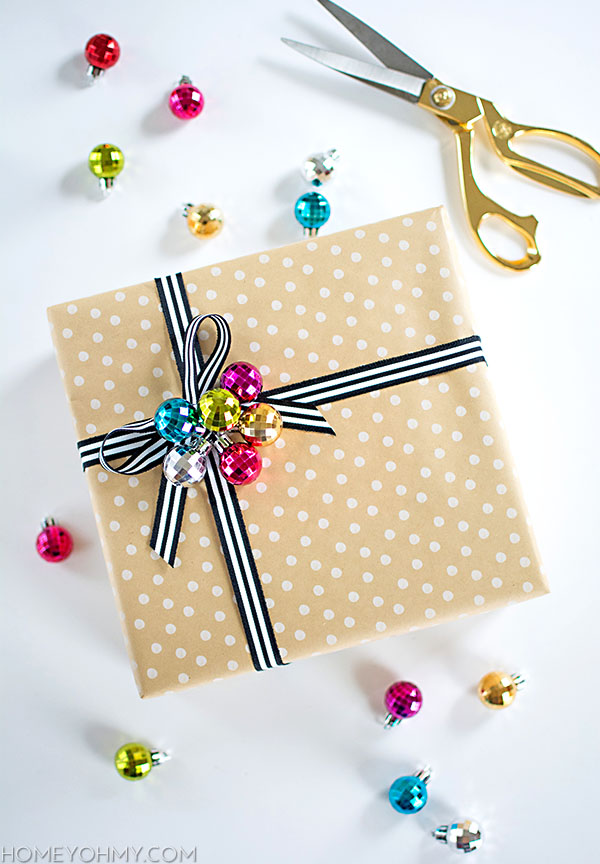 DIY ornament cluster gift topper