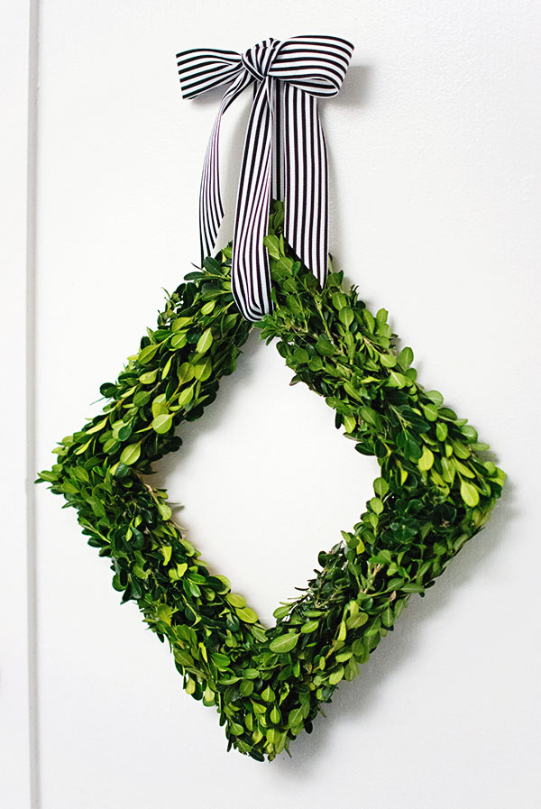 DIY Boxwood and Pinecone Gift Topper - Homey Oh My