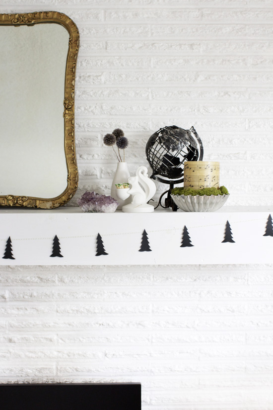 Scandinavian tree garland