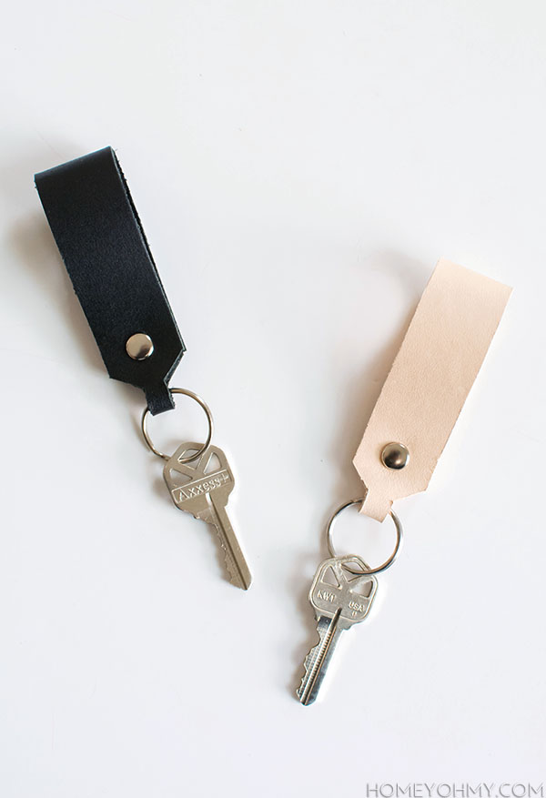 DIY black and natural leather loop keychain