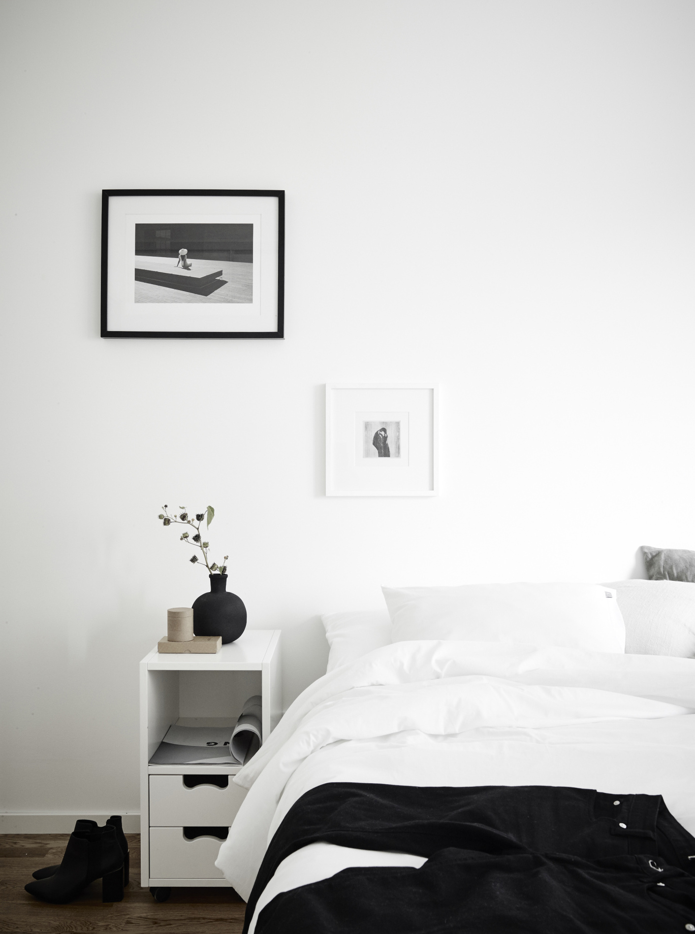 monochrome bedroom