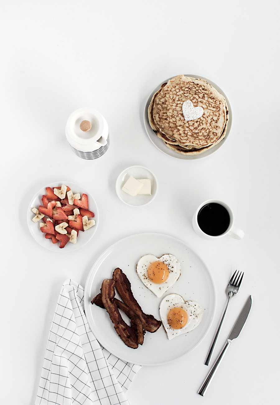 Heart shaped breakfast - Homey Oh My