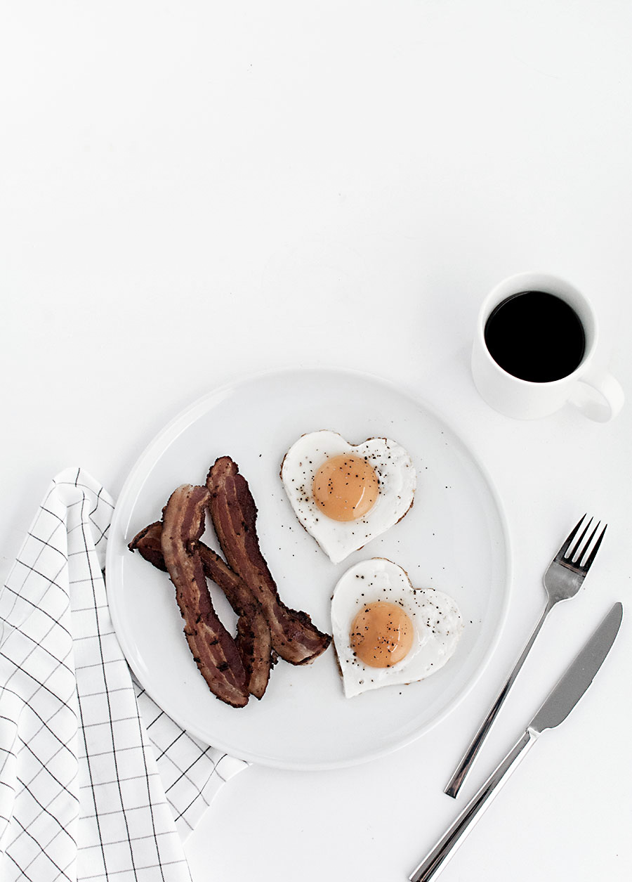 heart-shaped-eggs