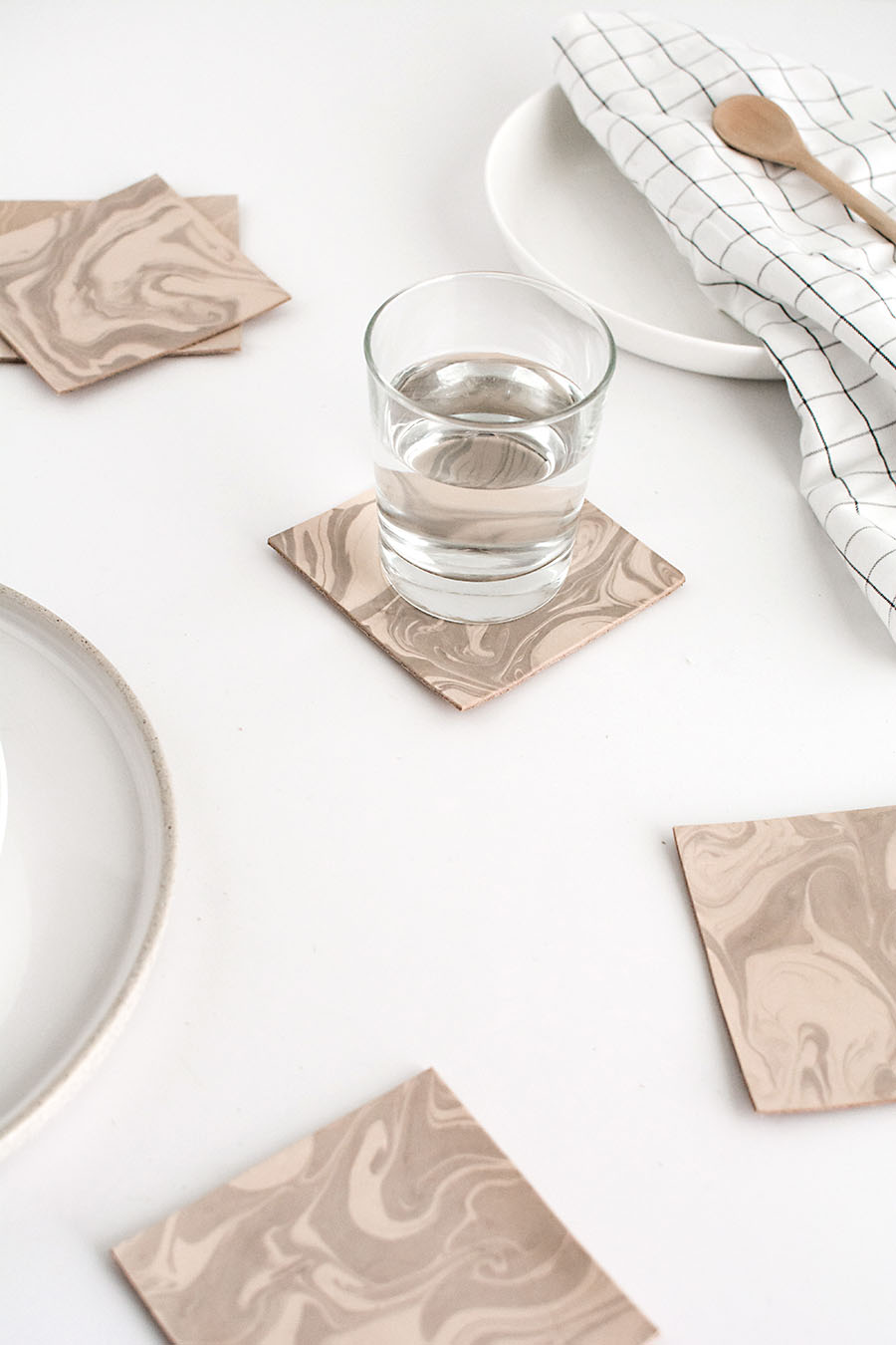 diy-marbled-leather-coasters