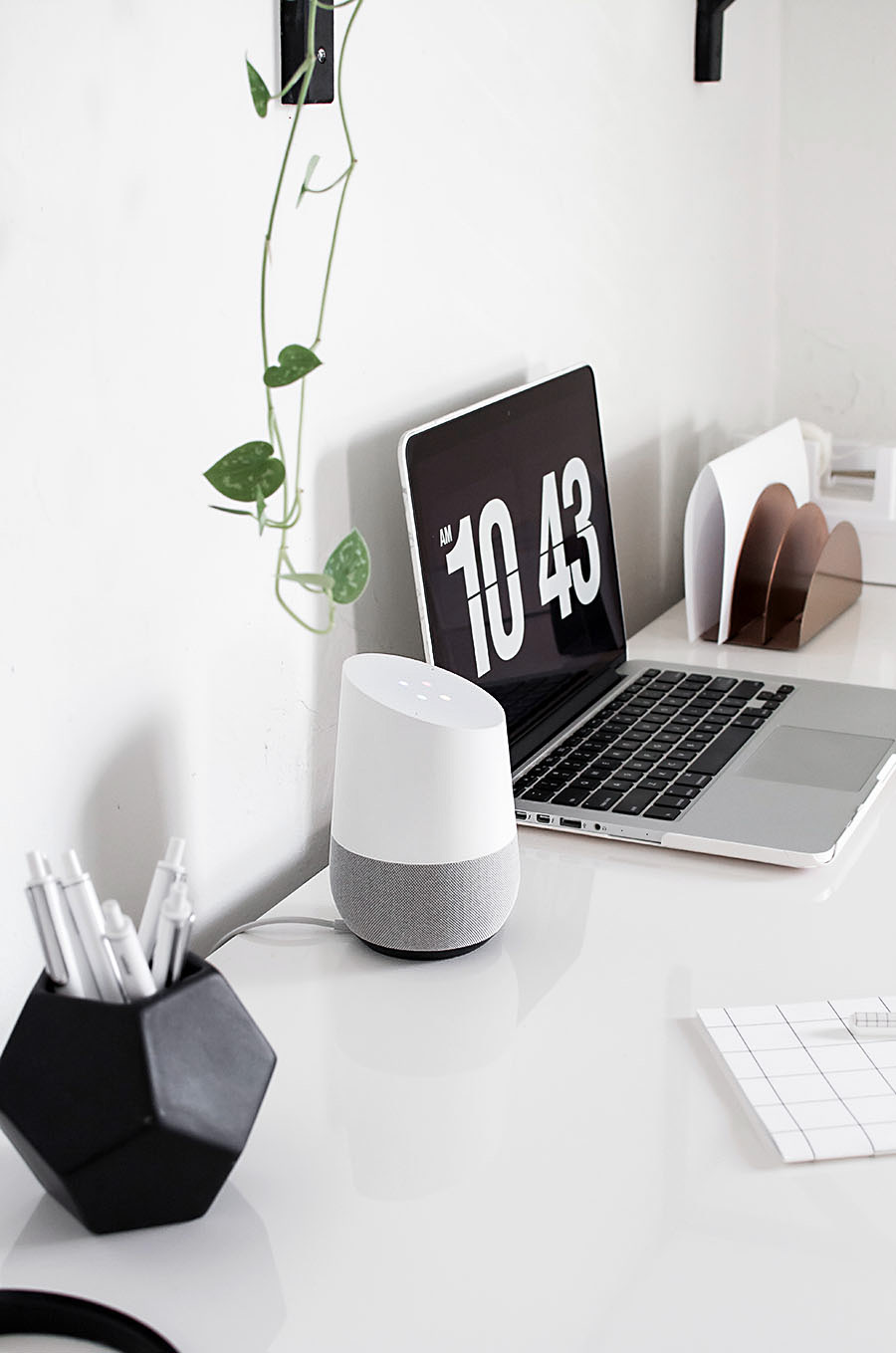 google-home-on-desk-3
