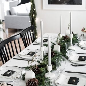 Easy Ways to Set a Festive Holiday Table