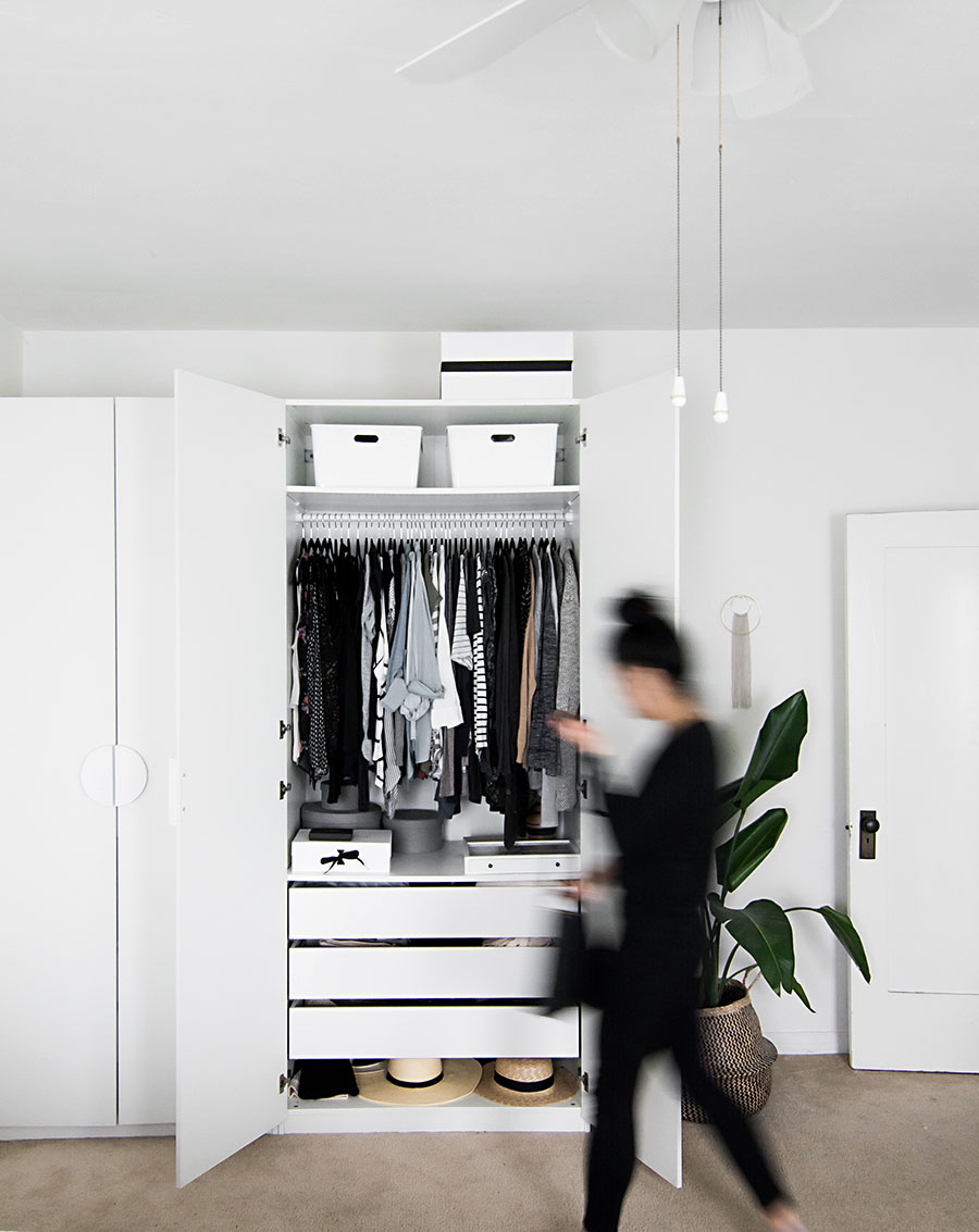 https://www.homeyohmy.com/wp-content/uploads/2018/01/closet-organization.jpg