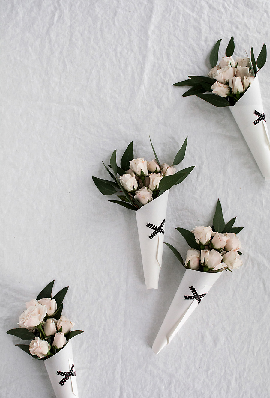 DIY Mini Flower Bouquet with Printable Paper Wrap