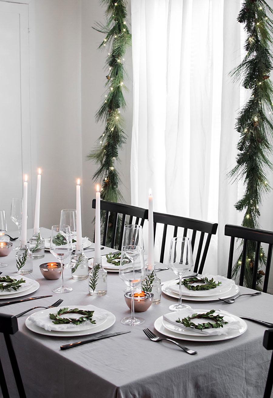 Modern Christmas Table - Homey Oh My