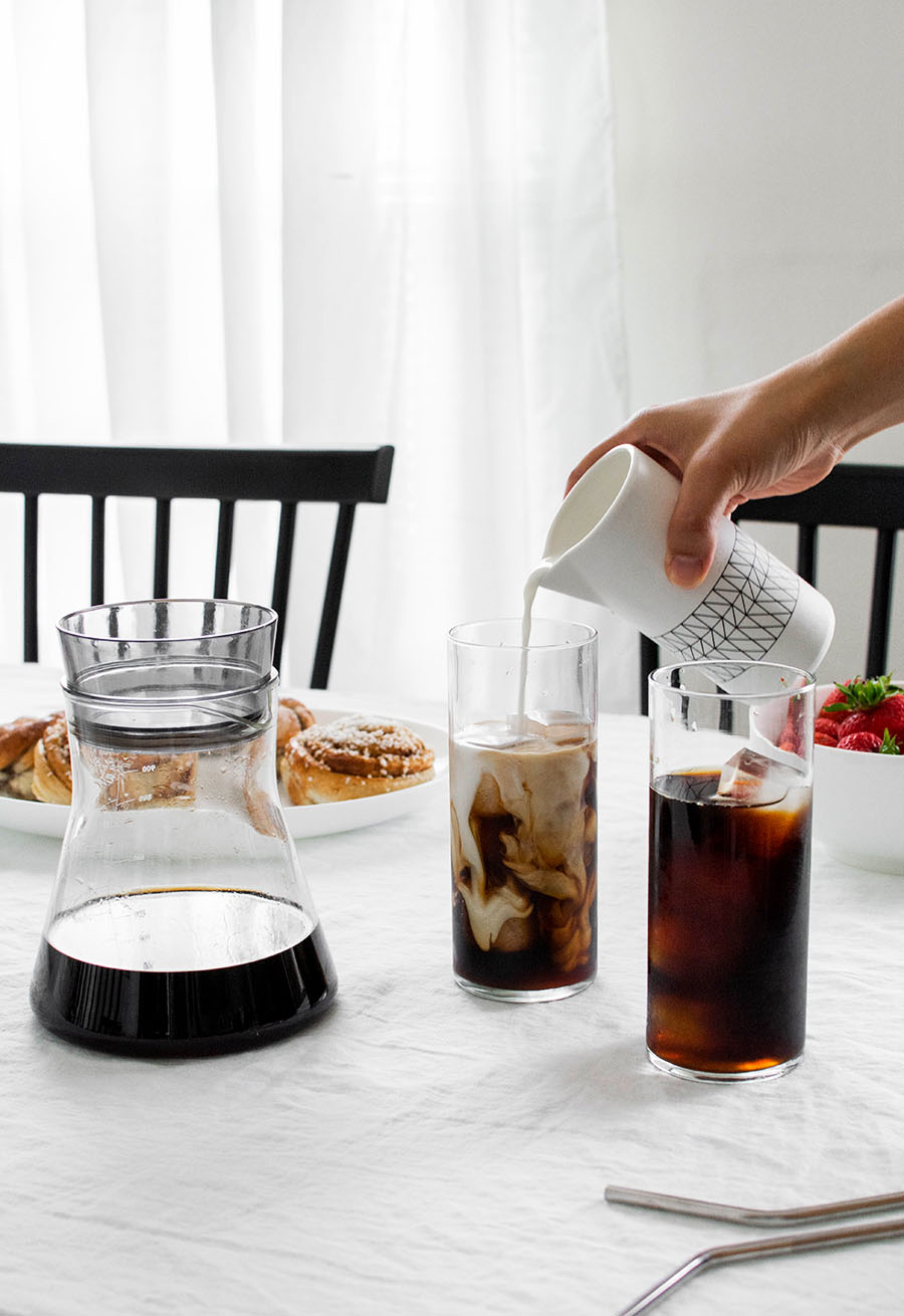 https://www.homeyohmy.com/wp-content/uploads/2019/07/how-to-make-cold-brew-coffee.jpg